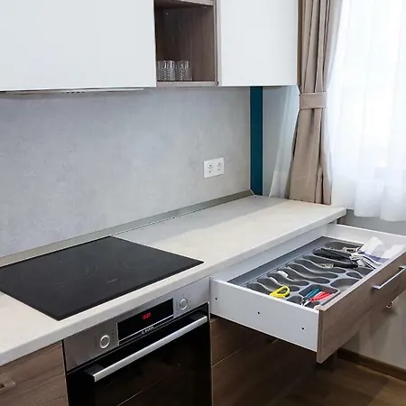 Into The Blue - 2-bdr Lux Suite, Parking + Pool Apartamento